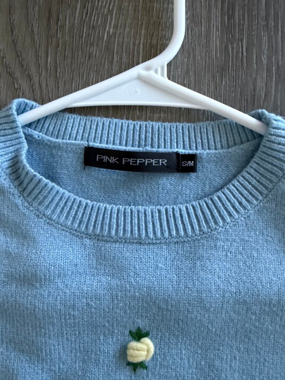 Pink Pepper Light Blue Floral Embroidered Knit Sweater | Size S/M - Picture 4 of 6